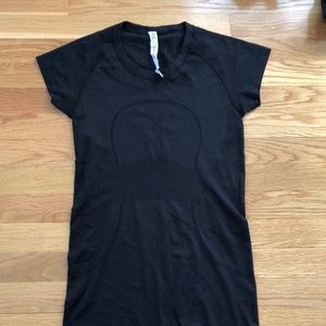 Lululemon Swiftly Tech Short Sleeve